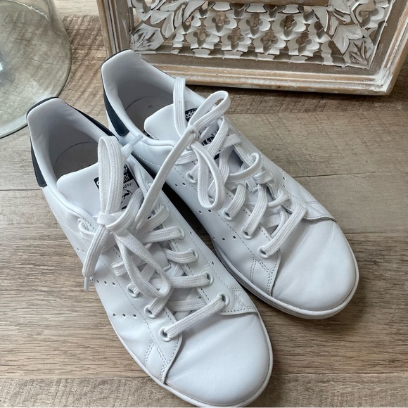 adidas Shoes - Adidas Stan Smith Size 5